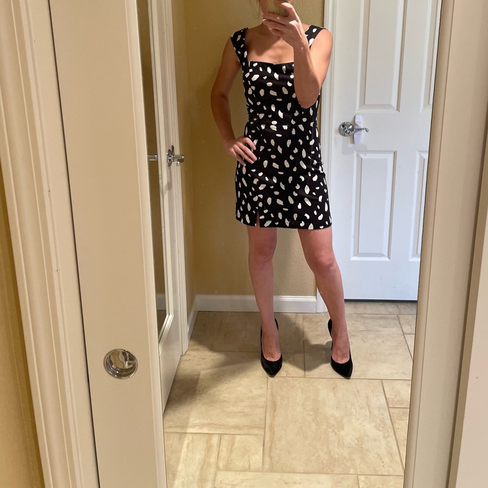 Reformation black and white mini dress, sleeveless size 4, Fits XS-S